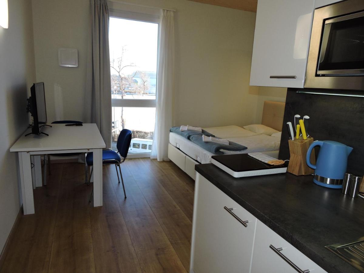 213 Prag, Studio Apartment, 27M2, 1-2 Personen كلاغنفورت المظهر الخارجي الصورة